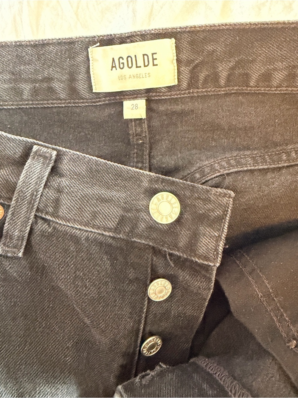 AGOLDE 90'S CROP MID RISE STRAIGHT (WEIGHTLESS) IN TAR - Picture 5 of 7